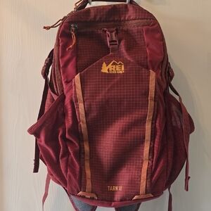 REI Co-op Tarn 18 Backpack in Burgundy and Orange